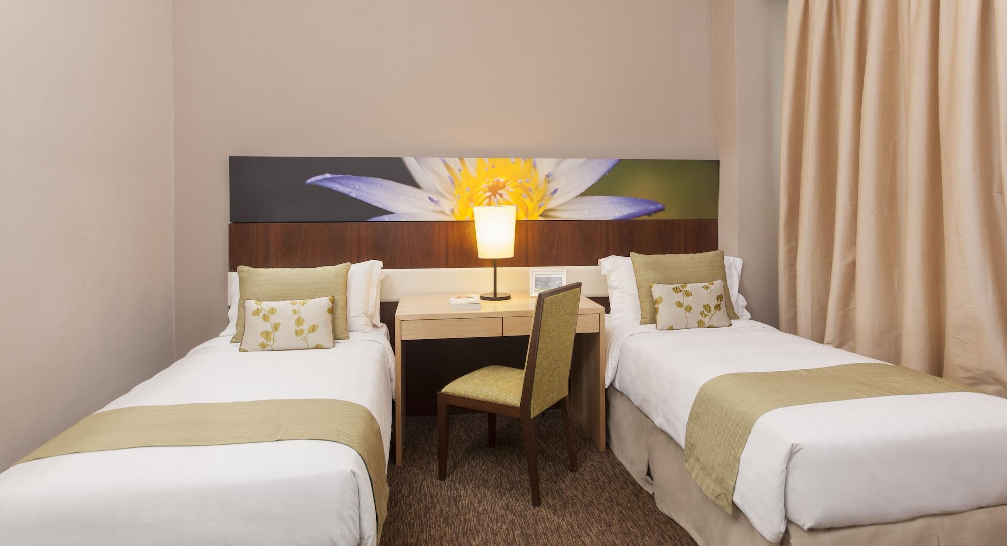 Somerset Hotel 4*
